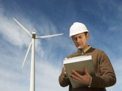 Gerilim Yükselmelerinin Elektrik Motorunun Geri Sarılması Üzerindeki Etkisinin Analizi