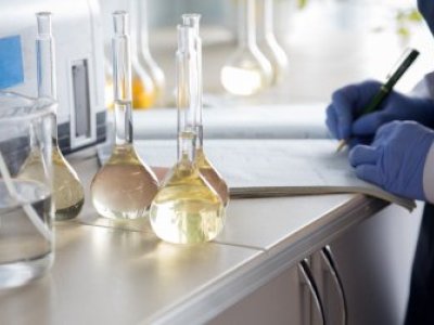 Trafo Yağı: Mineralle mi Devam Edeceksiniz Yoksa Sentetikle mi Geçeceksiniz?