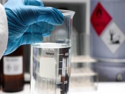 Which oil is used in transformer?