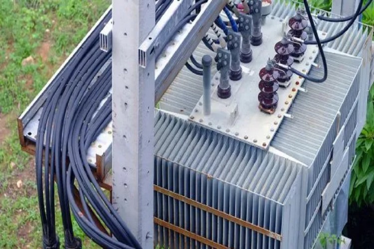 اختبار زيت المحولات المعتمد من CNAS، شهادة CE لزيت المحولات، زيت محولات الجهد العالي للغاية (UHV) 