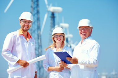 温度が変圧器油の性能に与える影響 温度が変圧器油の性能に与える影響