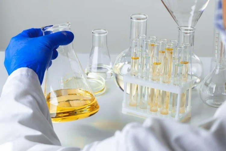 Aceite para transformadores, dieléctrico en transformadores, aceite de silicona para transformadores