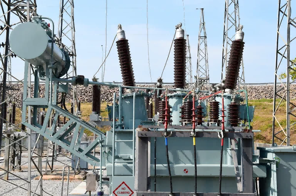 山東省は中国最大容量の天然エステル絶縁石油変圧器の開発に成功 山東省は中国最大容量の天然エステル絶縁石油変圧器の開発に成功